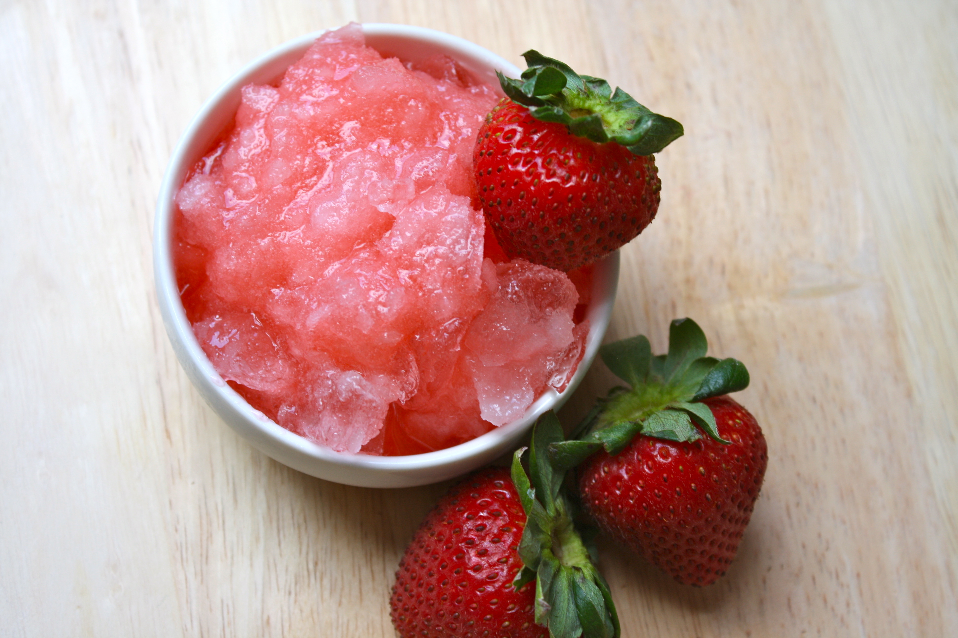 strawberrysnowcone2