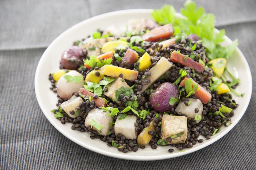 Union-Market-Beluga-Lentil-Smoked-Tofu-Salad-870x580