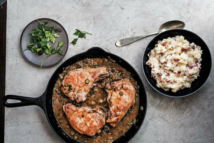 035_Rose_9780451495037_art_r1