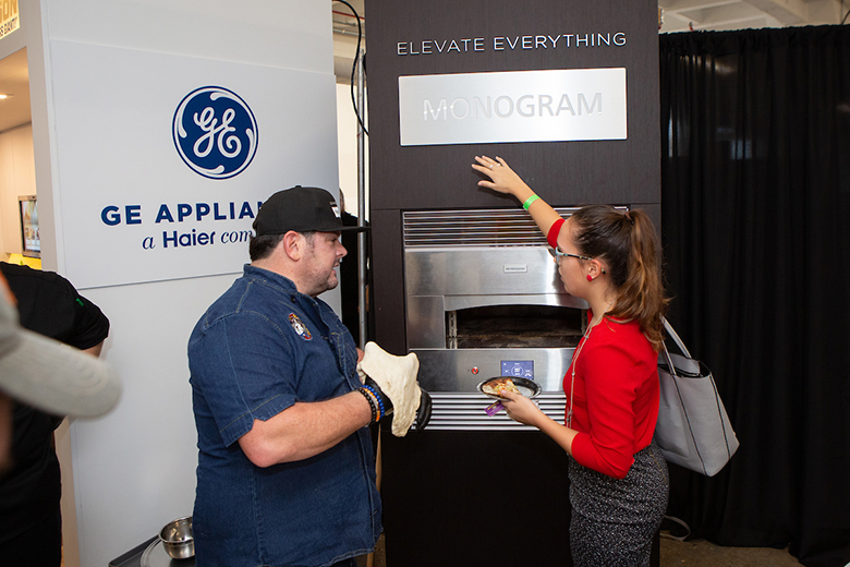 food-loves-tech-2018