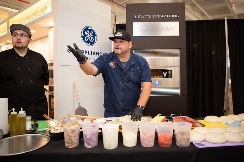 food-loves-tech-2018