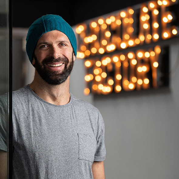 134A0506 Daniel Sklaar of Fine & Raw Chocolate by Damon Jacoby